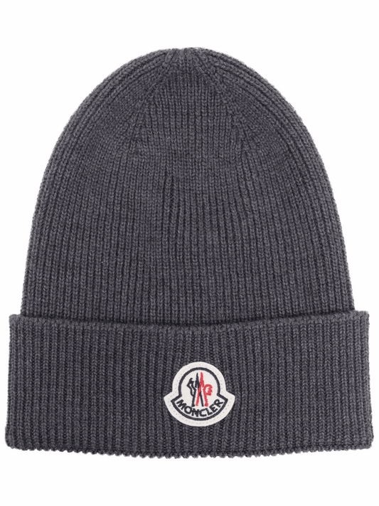 Moncler logo-patch knitted beanie