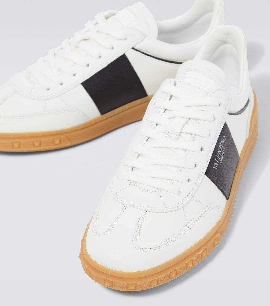 Valentino Garavani Upvillage leather sneakers