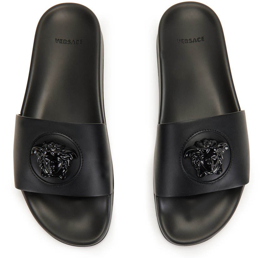 Chanclas con logotipo de VERSACE