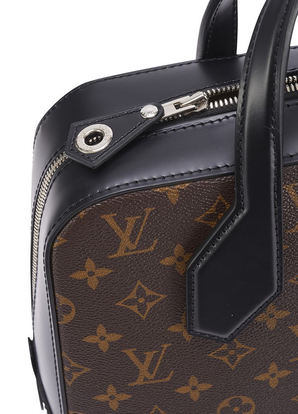 LOUIS VUITTON Dora Moyen Modèle