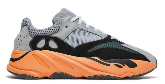 YEEZY BOOST 700 'LAVADO NARANJA'