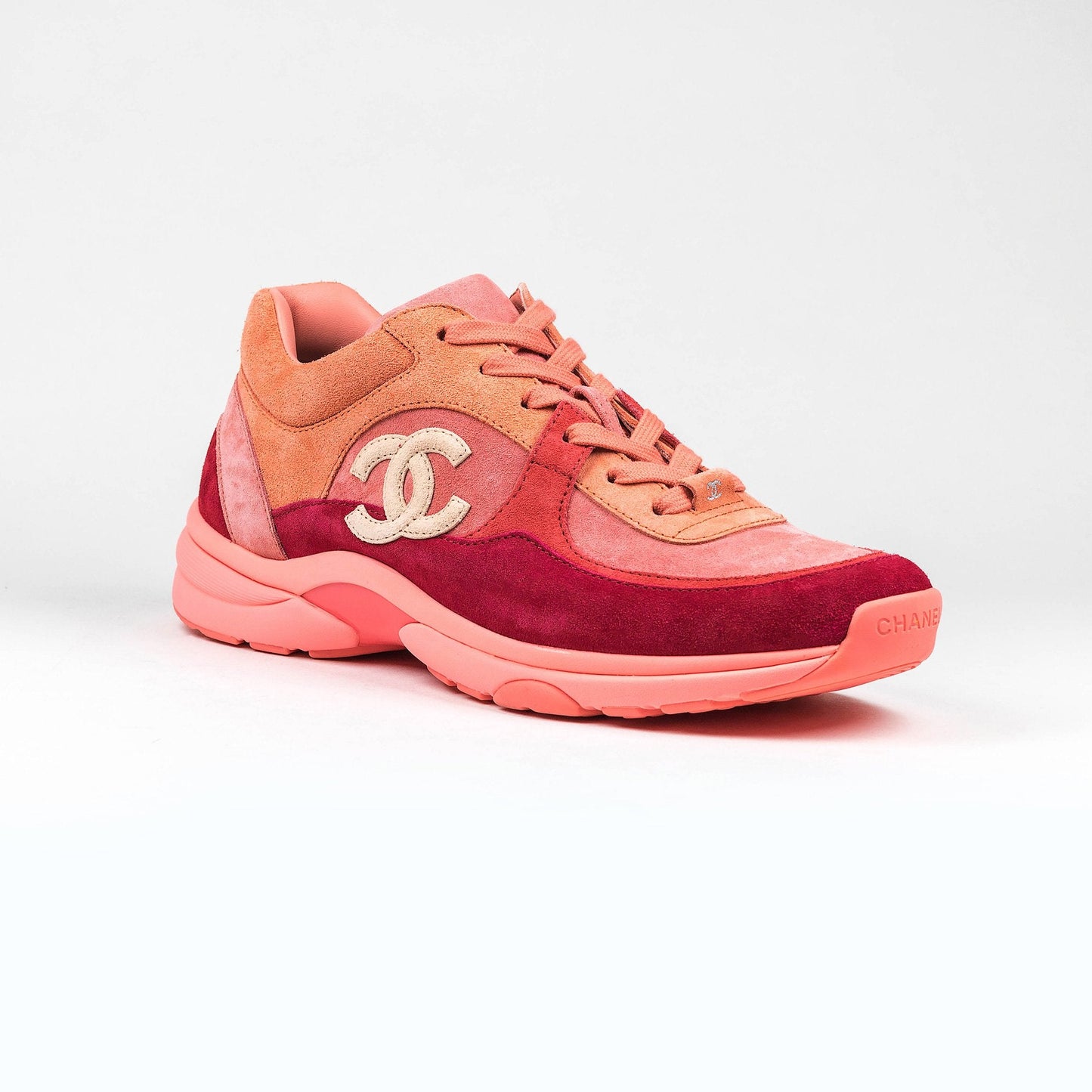 Men CHANEL CC LOGO DARK PINK SUEDE SNEAKER