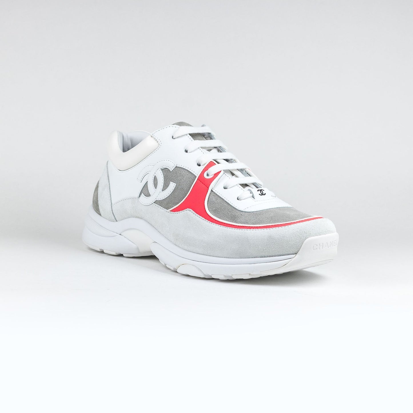 ZAPATILLA HOMBRE CHANEL CC LOGO BLANCO ROJO FLUORESCENTE