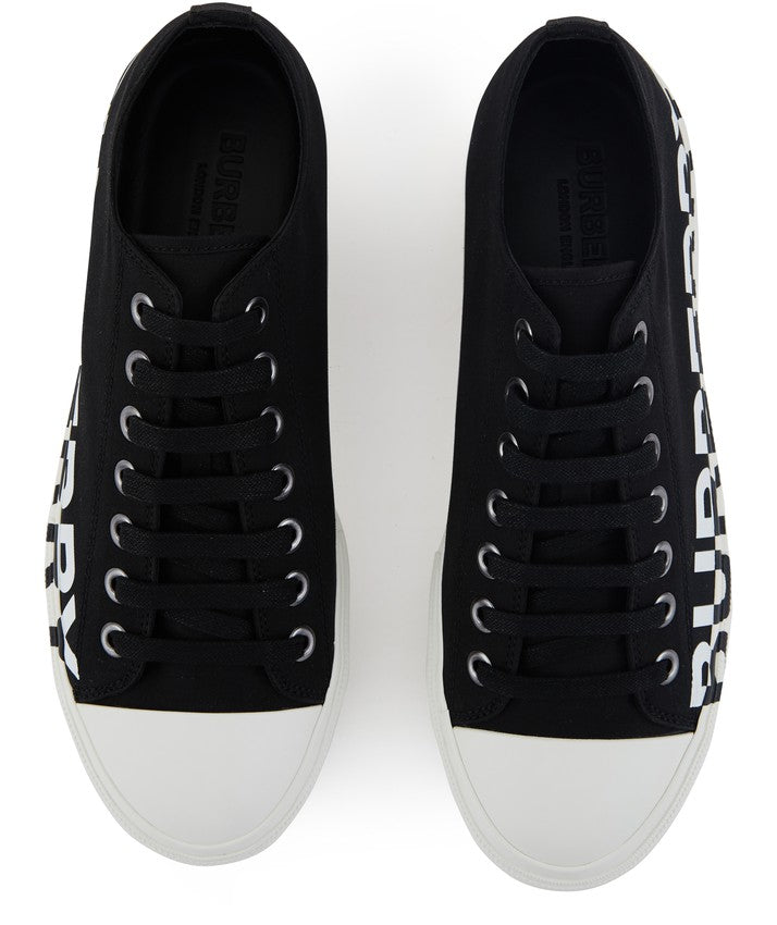 BURBERRY Larkhall Logo Sneakers