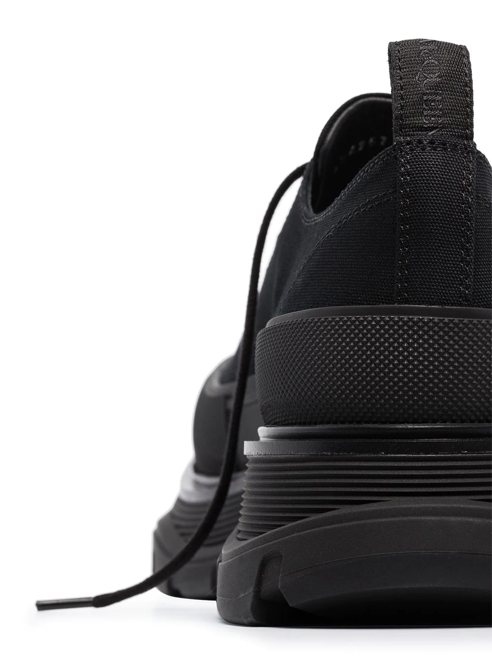 Alexander McQueen Baskets à lacets Tread Slick