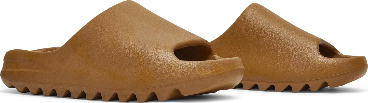 Chanclas Yeezy Ocre