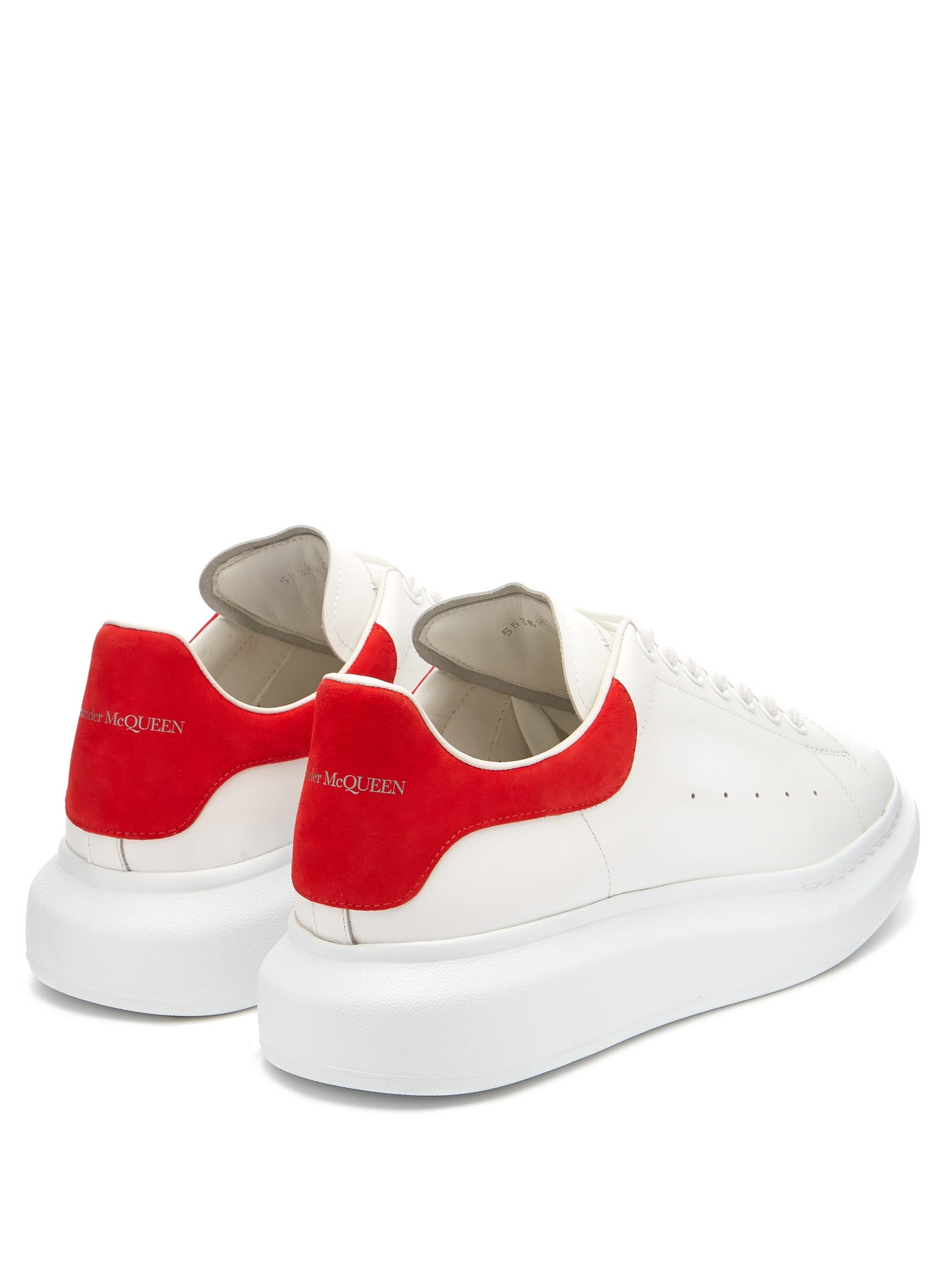 Alexander McQueen zapatilla extragrande 