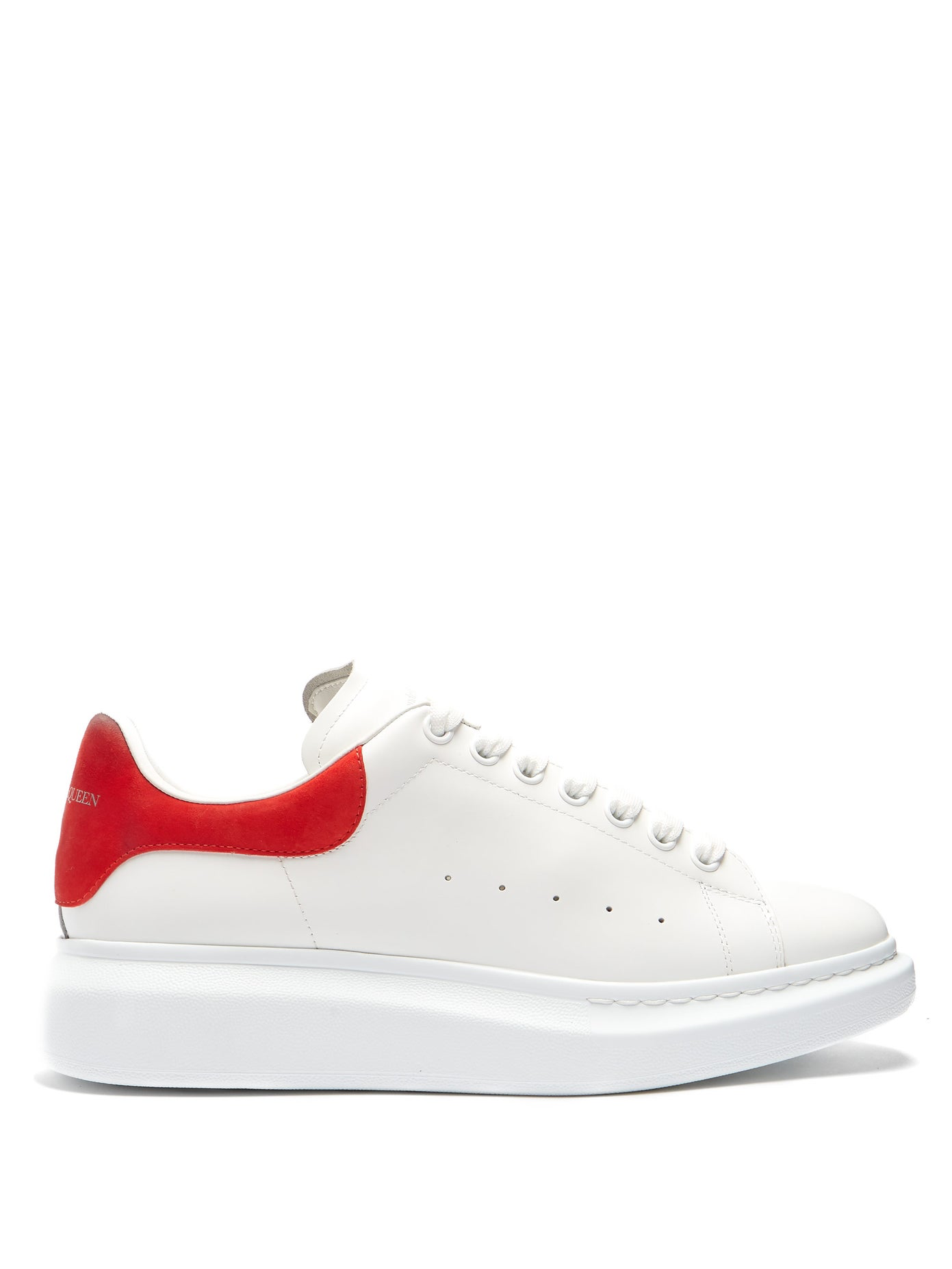 Alexander McQueen zapatilla extragrande 