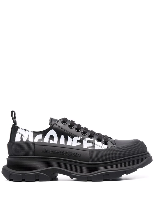 Alexander McQueen Baskets à lacets Tread Slick Noir