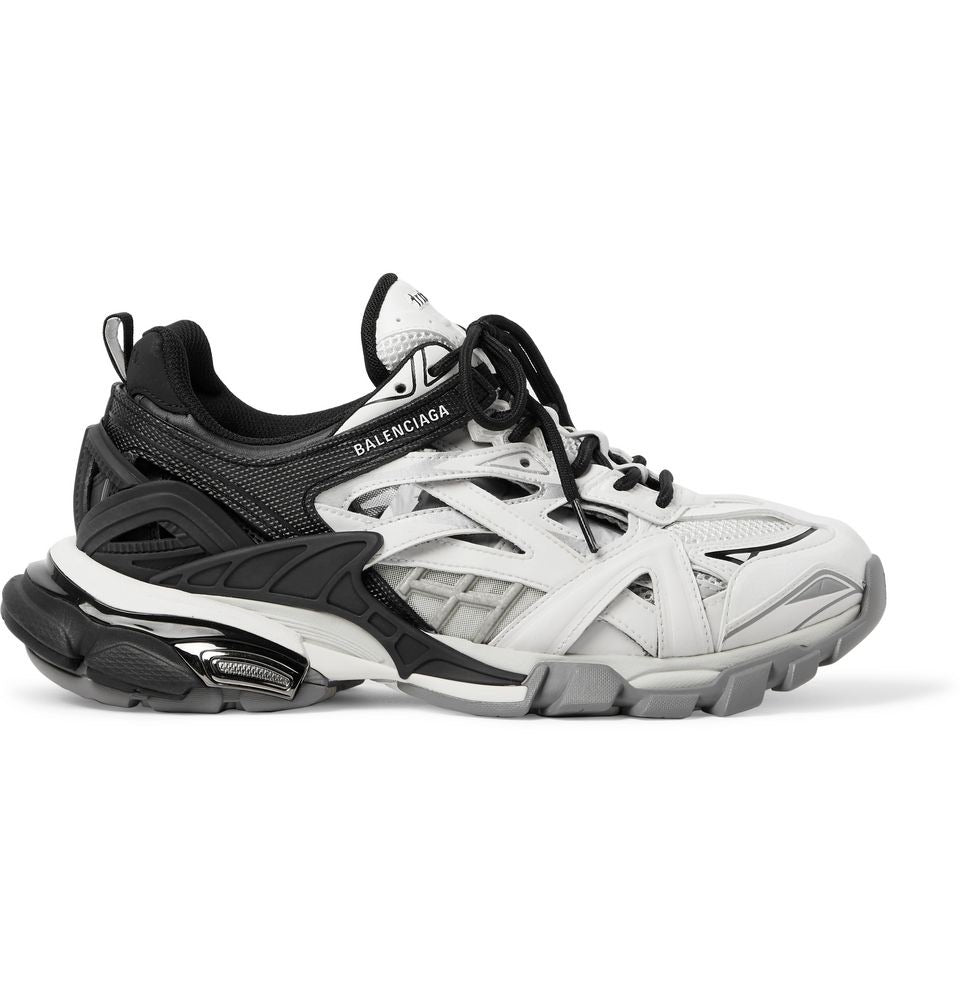 Men Balenciaga Track.2 Sneaker in black and white mesh and