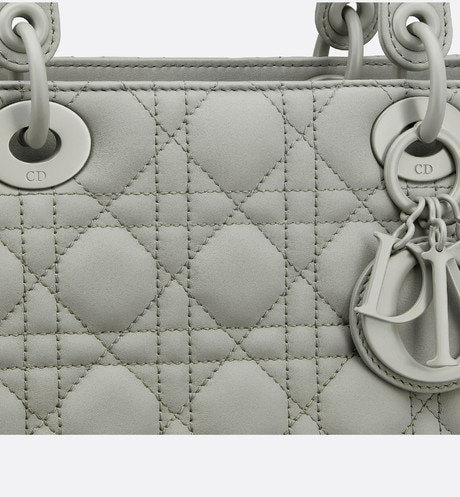 SAC DIOR MEDIUM GRIS STONE LADY DIOR EN CUIR DE VEAU MAT